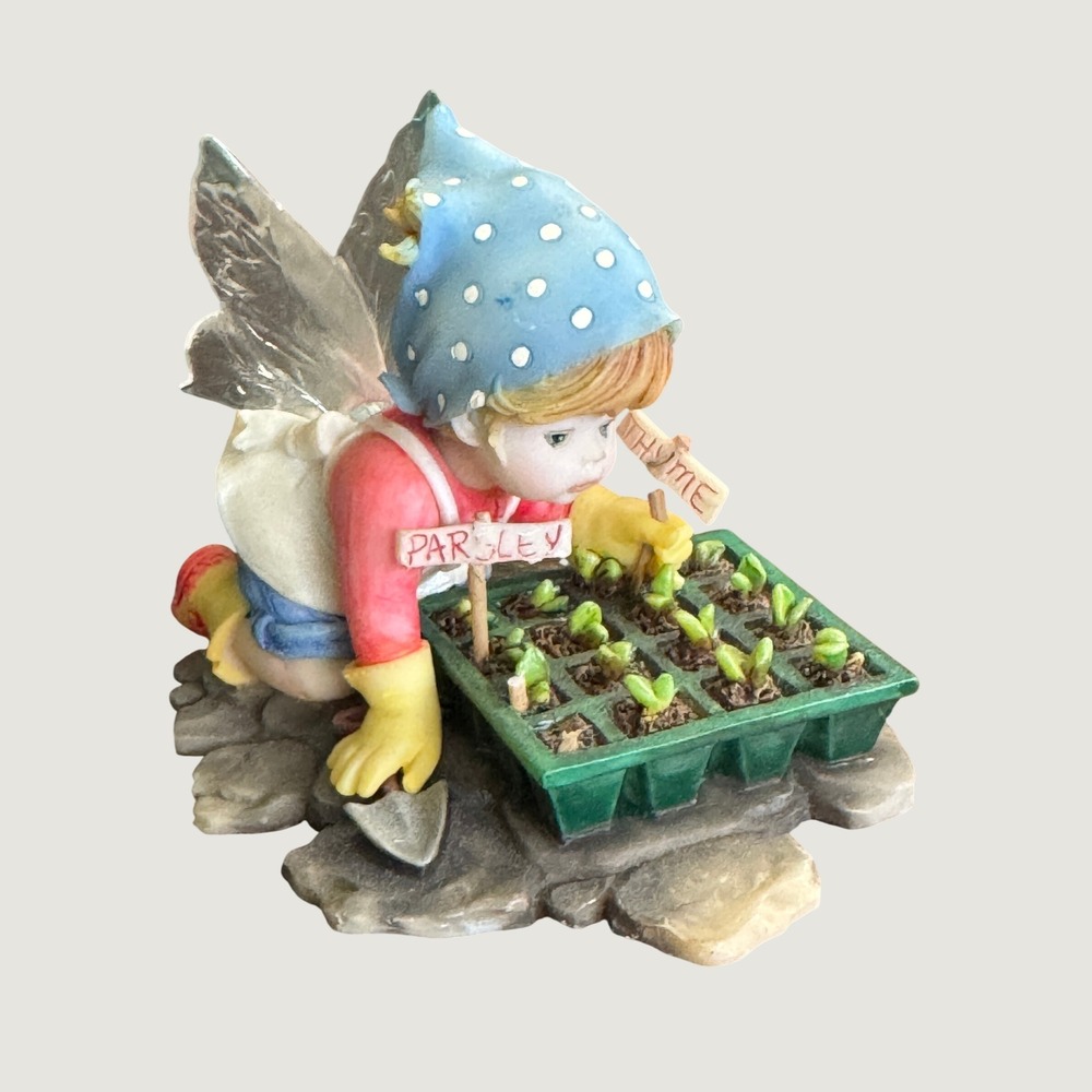 Enesco Little Kitchen Fairies Seedling Fairie Figurine 4007653 GG Santiago 2006